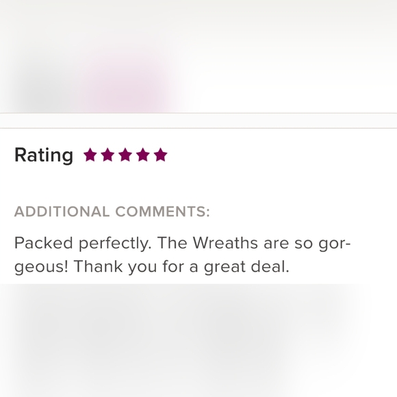 New Welcome Wreath with Chalkboard Sign - Picture 7 of 8